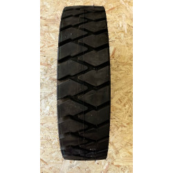 Opona pneumatyczna 700x12